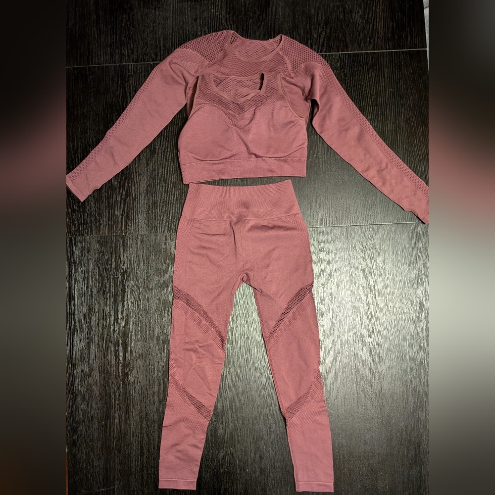 FashionNova Workout Set
